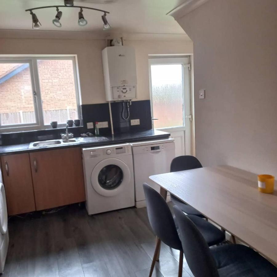 Hamilton 3 Bedrooms 10 Minutes From City Centre Leicester Luaran gambar